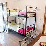 Nikos Апартаменты *