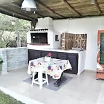 Nikos Апартаменты *