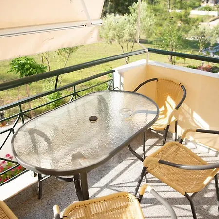 Appartement Nikos *