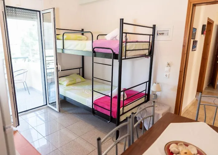 Nikos Апартаменты *