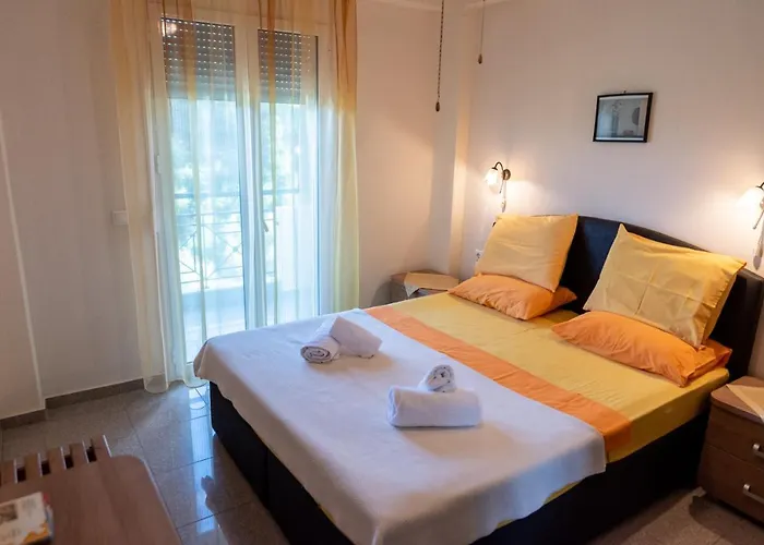 Апартаменты Nikos *