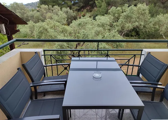 Nikos Апартаменты *