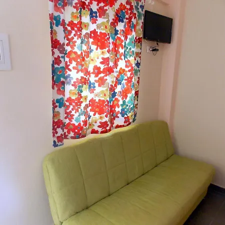 Nikos Apartment *