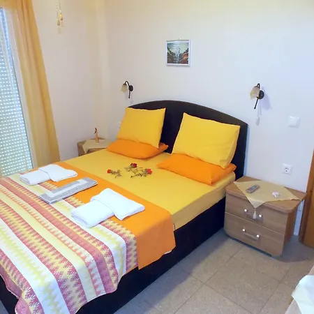 Nikos Appartement