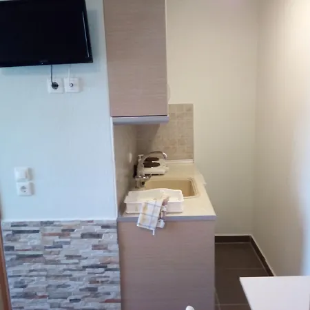 Nikos * Ormos Panagias